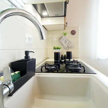 Beautiful Butterfly With Free Parking Apartment Pula